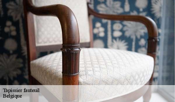 Tapissier fauteuil  