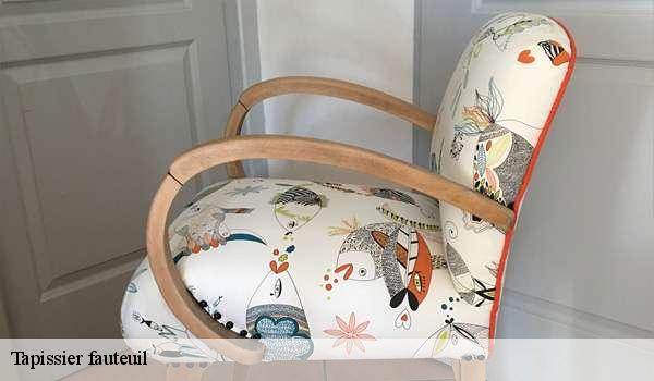 Tapissier fauteuil  1330