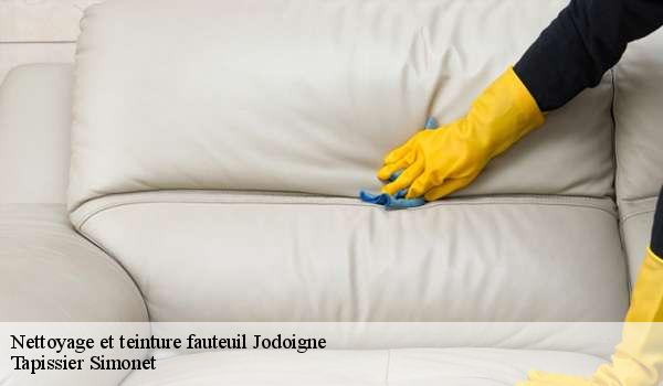 Nettoyage et teinture fauteuil  1370